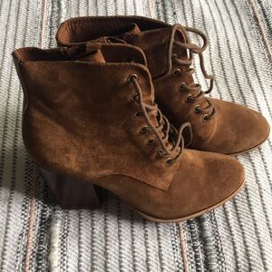 Kork-ease suede leather boot